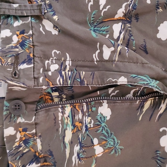 Old Navy shorts - Picture 10 of 10